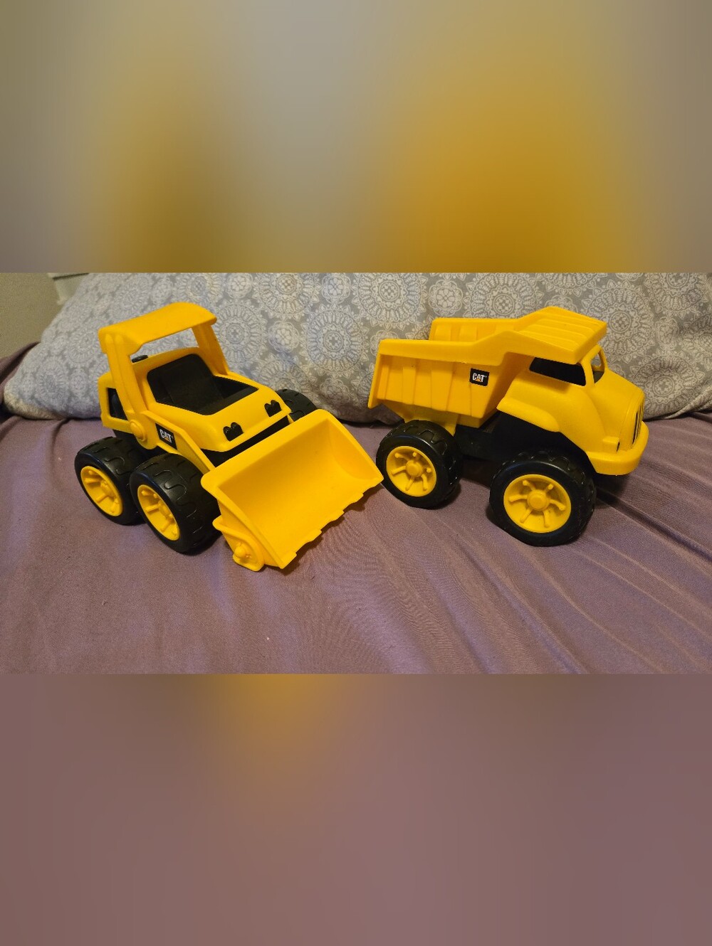 CAT Yellow Kids Dump Truck & Loader Play Set